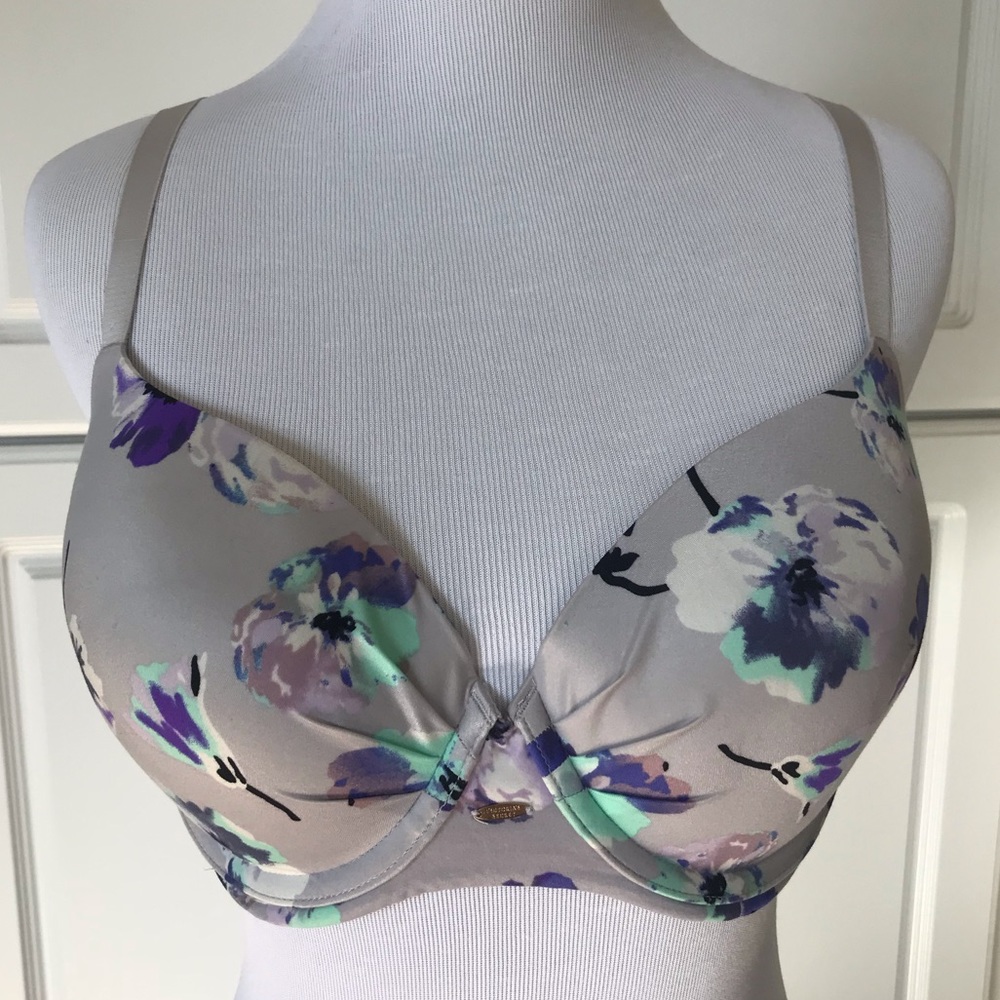 Victoria’s Secret Bra ✨Floral